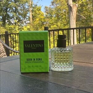 Valentino Donna Green Stravaganza Eau de Parfum